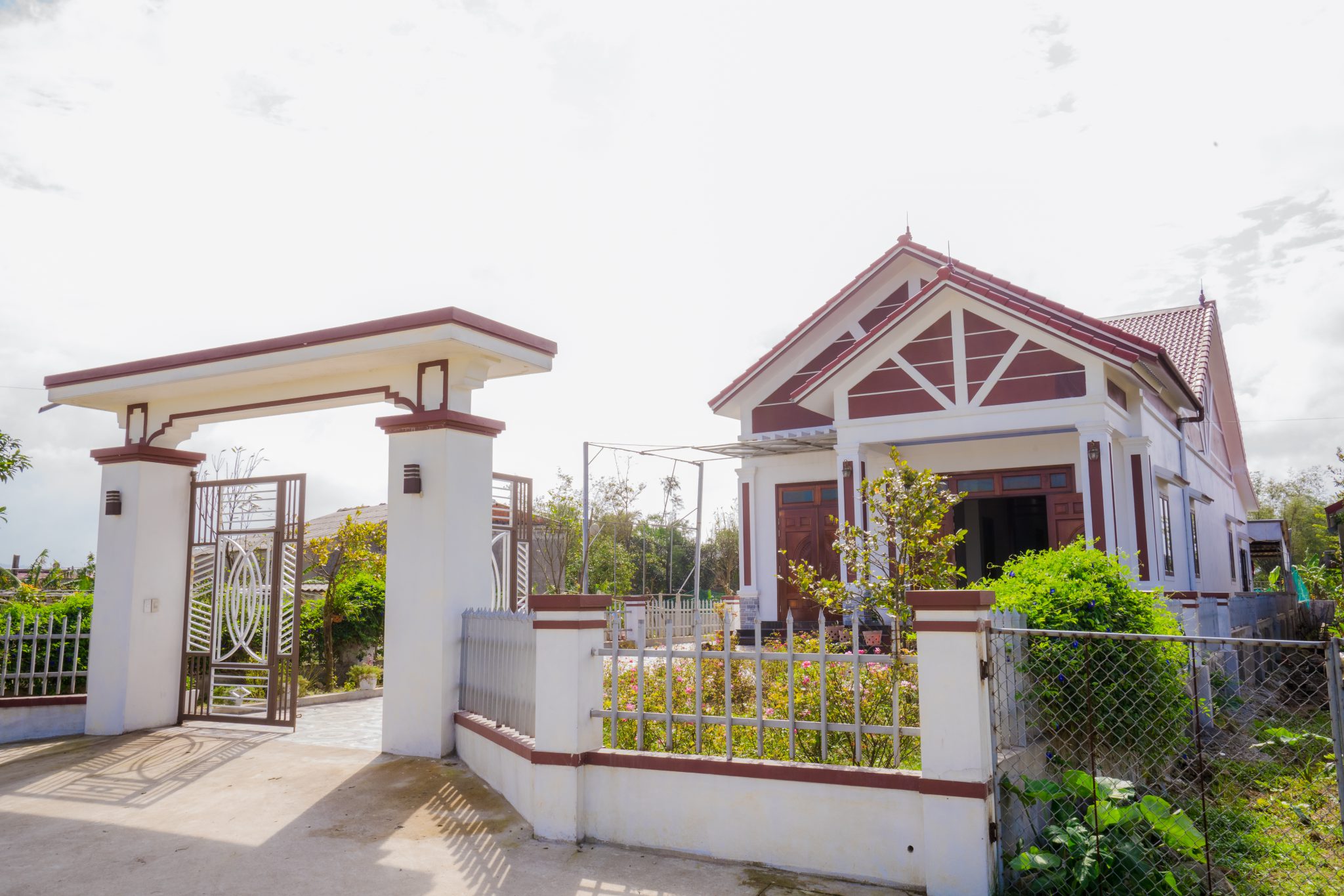 1 2 https://scgvlxd.com/nha-dep-su-dung-scg-super-xi-mang-tai-cam-xuyen-ha-tinh/