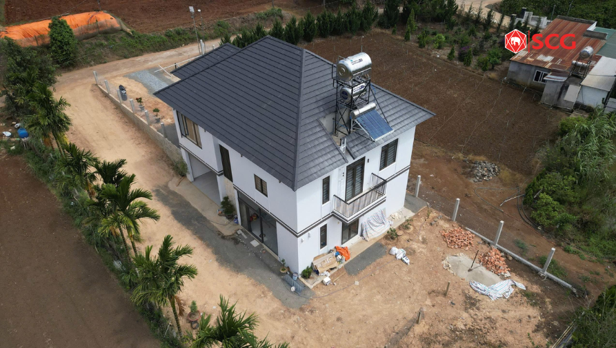nha o tu nhan Di Linh Duc Trong. ngoi mau SCG PX11 1 2 https://scgvlxd.com/cong-trinh-su-dung-ngoi-nha-o-tu-nhan-scg-px11/ Nhà ở tư nhân Di Linh
